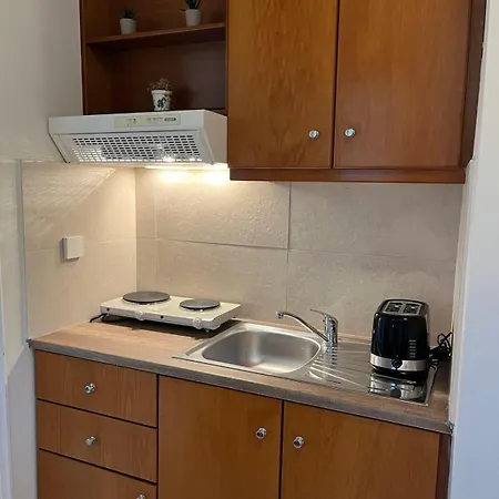 Anabelis & Кателиос