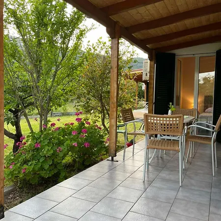 Anabelis & Appartement Katelios